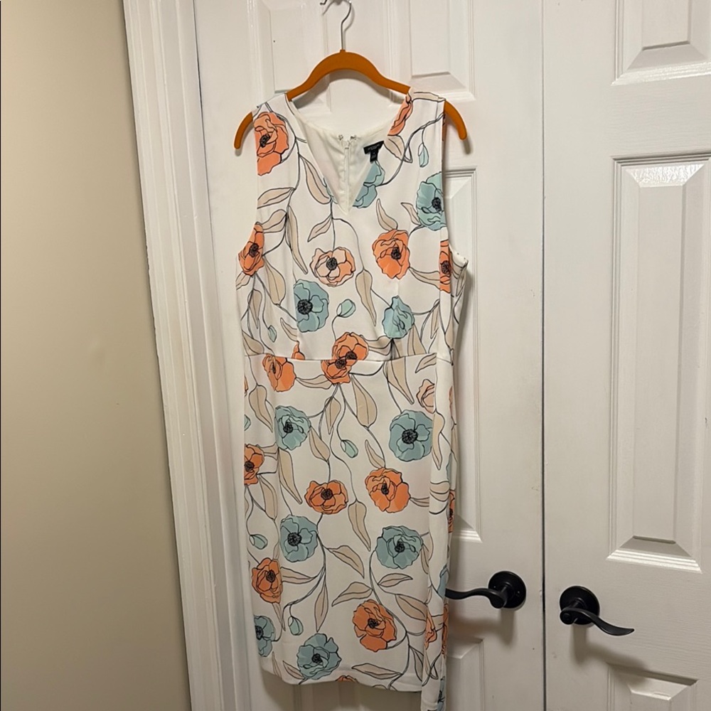 Mint condition - Ann Taylor Factory Floral Dress - White, Orange, mint green
